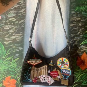 Vintage 90s/00s/Y2K Frankie and Johnnie purse!